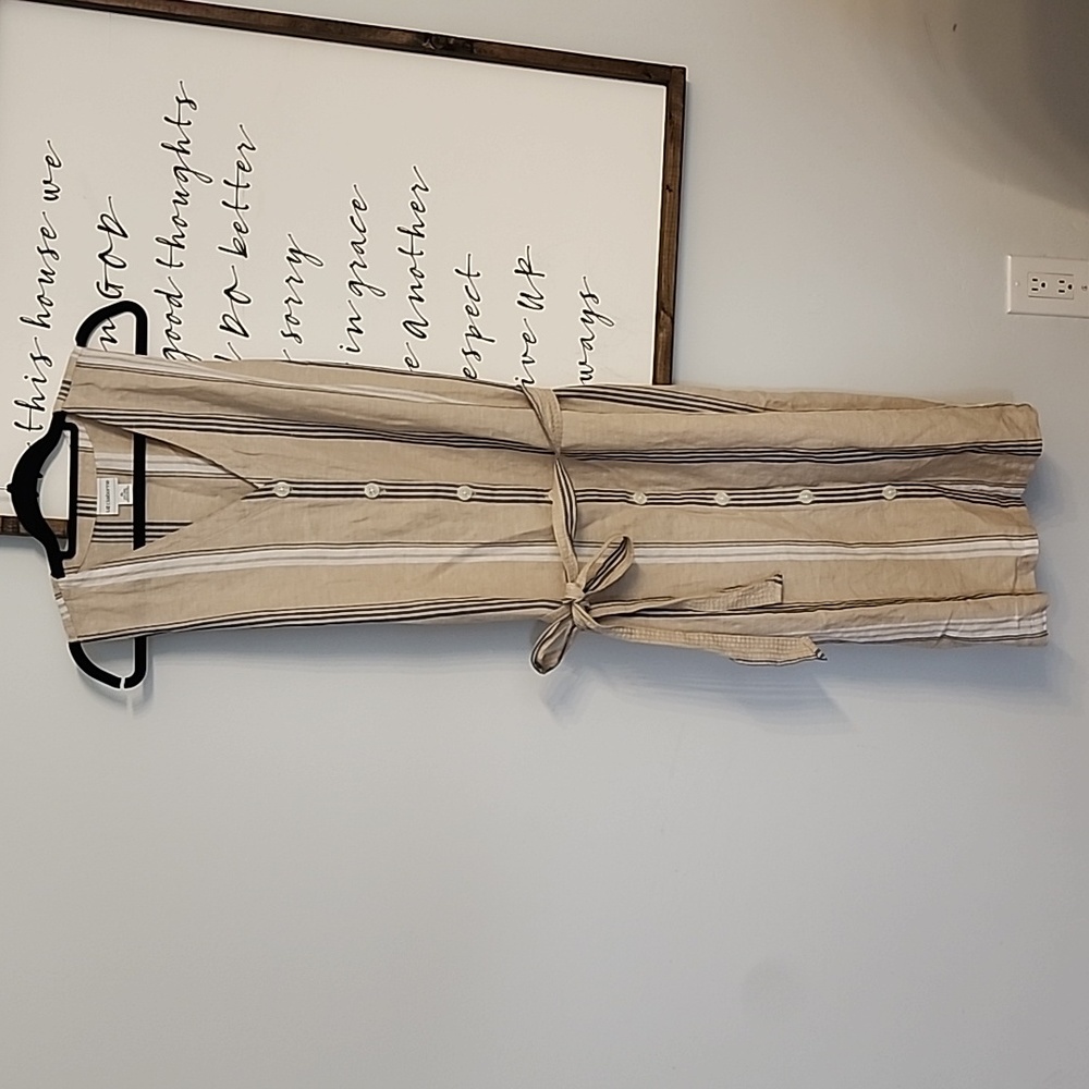Loz Claiborne Dress